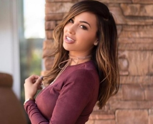 Image of famous fitness model and trainer, Ana Cheri net worth