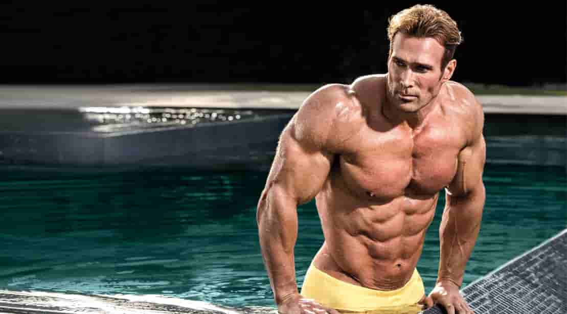 Male fitness model, actor Mike O'Hearn.