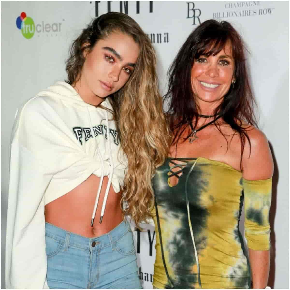 Model Sommer Ray with her mother Shannon Ray.
